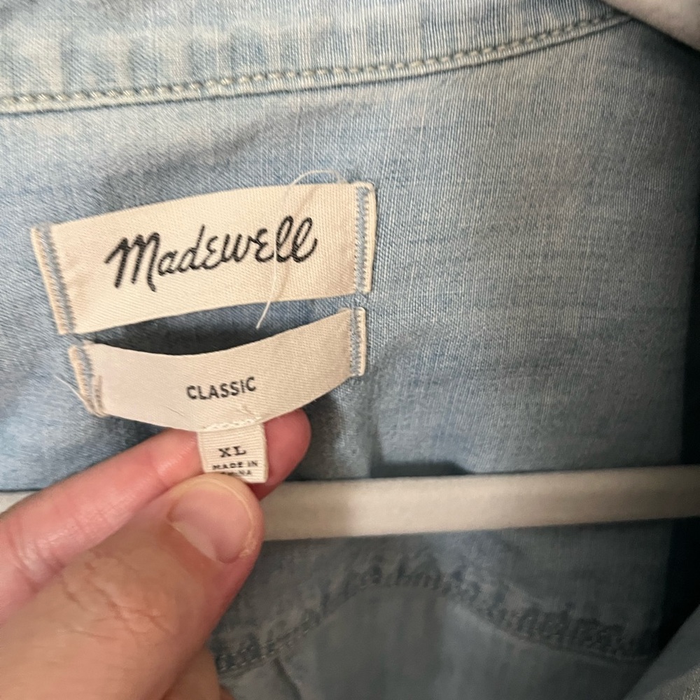 Madewell Blue Fitted 3/4 Sleeve Button Down Shirt - Picture 14 of 14
